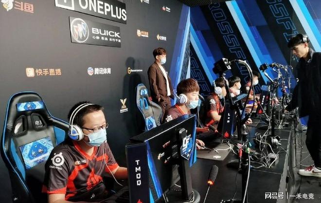 出了出色的 出了出色的